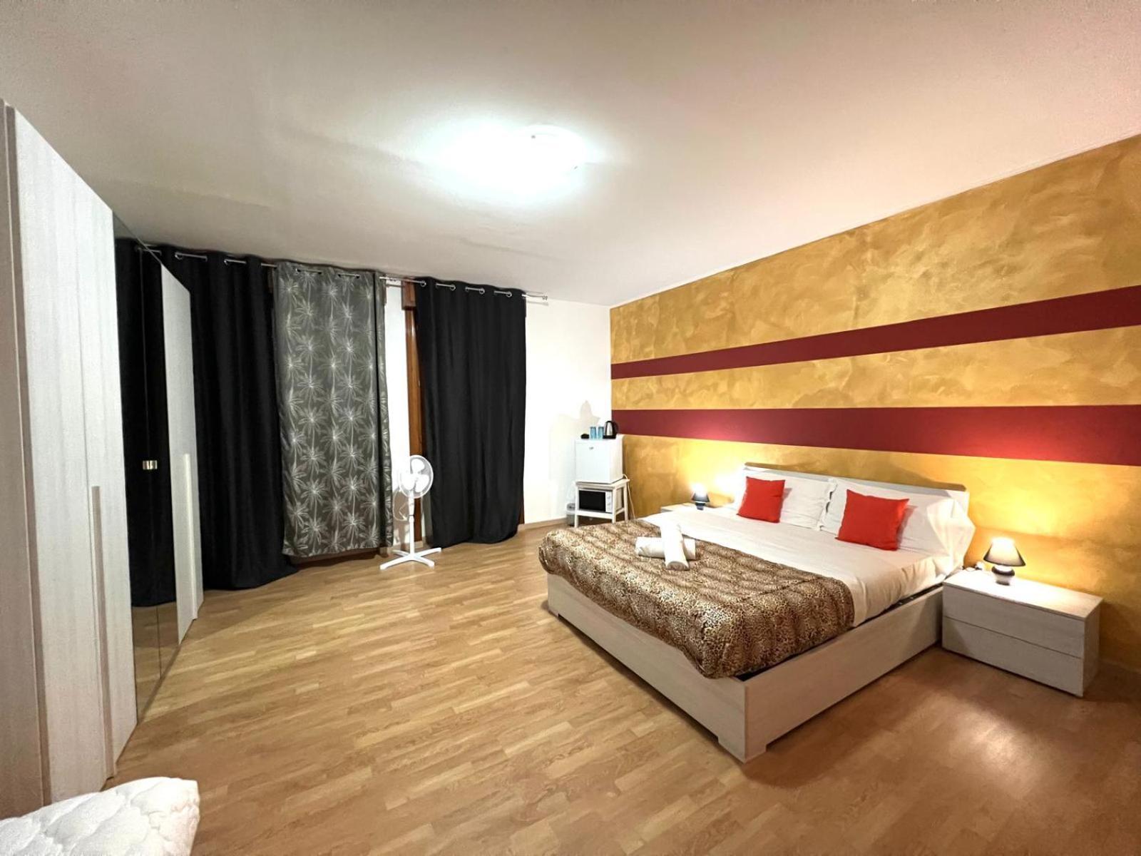 Venice Rooms Arian 01 Местре Екстер'єр фото