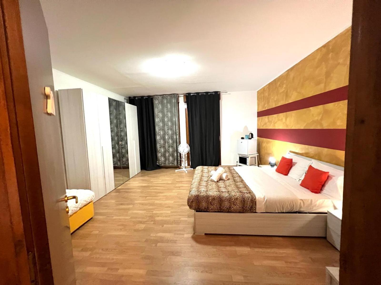 Venice Rooms Arian 01 Местре Екстер'єр фото